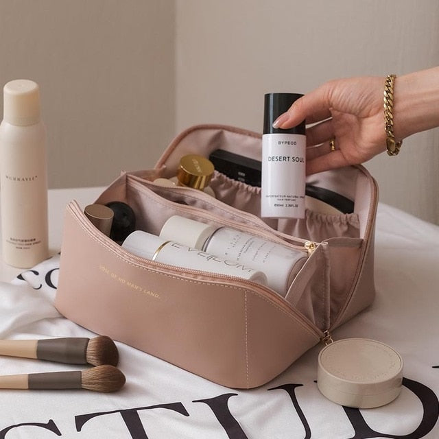 The Ultimate Ladies Make-Up & Cosmetic Travel Bag